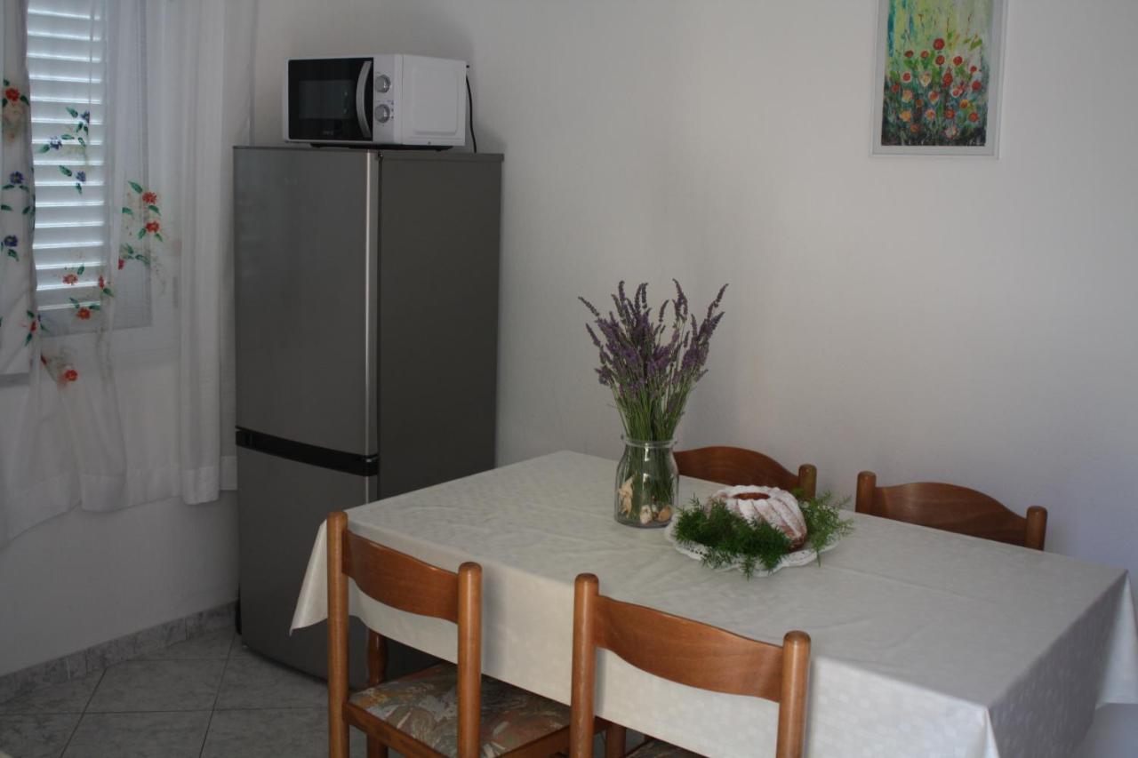 Apartman Anka Viganj Exterior photo